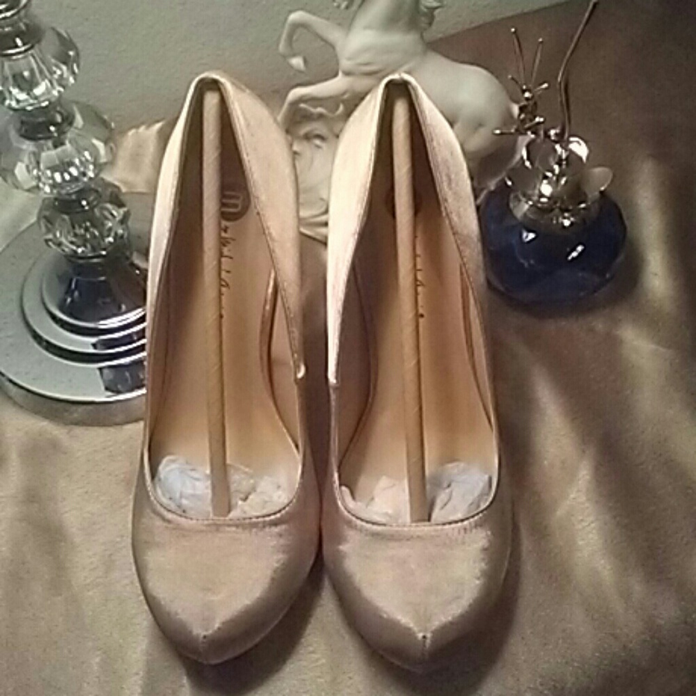 Michael Antonio Love Me Champagne Satin Pumps